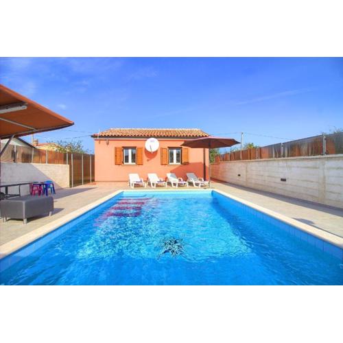 Ferienhaus mit Privatpool für 5 Personen ca 80 qm in Loborika, Istrien Südküste von Istrien