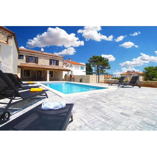 Ferienhaus mit Privatpool für 6 Personen ca 125 qm in Ližnjan, Istrien Südküste von Istrien