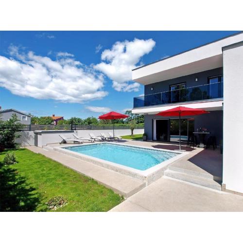 Ferienhaus mit Privatpool für 8 Personen ca 125 qm in Šišan, Istrien Südküste von Istrien