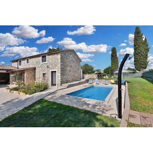 Ferienhaus mit Privatpool für 8 Personen ca 130 qm in Galižana, Istrien Istrische Riviera