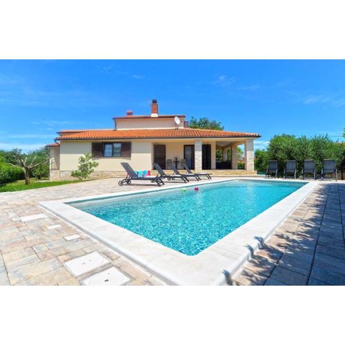 Ferienhaus mit Privatpool für 8 Personen ca 180 qm in Ližnjan, Istrien Südküste von Istrien