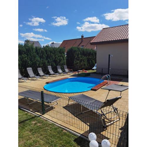 Ferienhäuser mit Pool