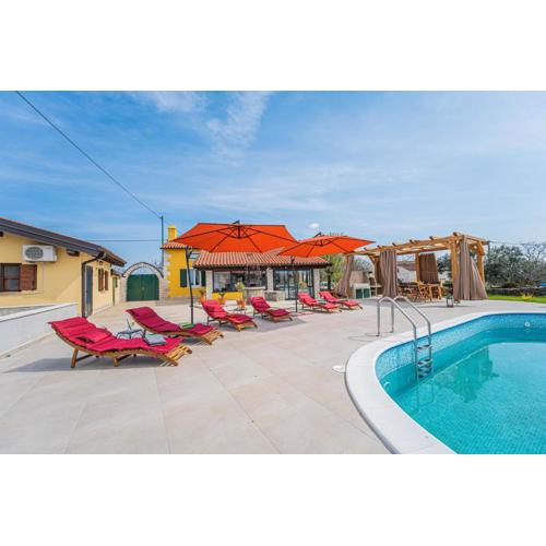 Ferienhaus/HolidayHouse Smokvica **** in Rakalj