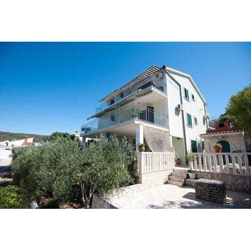 Ferienwohnung für 4 Personen ca 50 qm in Ražanj, Dalmatien Norddalmatien