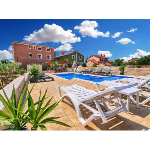 Ferienwohnung für 6 Personen ca 80 qm in Fažana-Surida, Istrien Istrische Riviera
