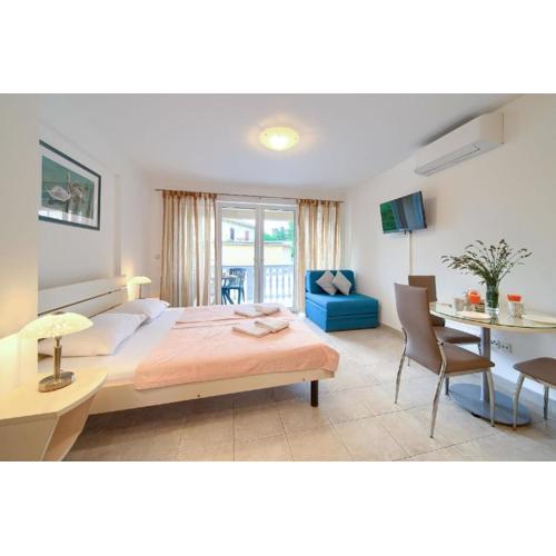 Ferienwohnung in Šilo mit Möbliertem Balkon