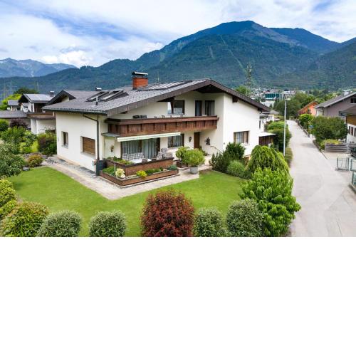 FeWo mit 3 Schlafzimmern und Balkon - Schrottenbaum