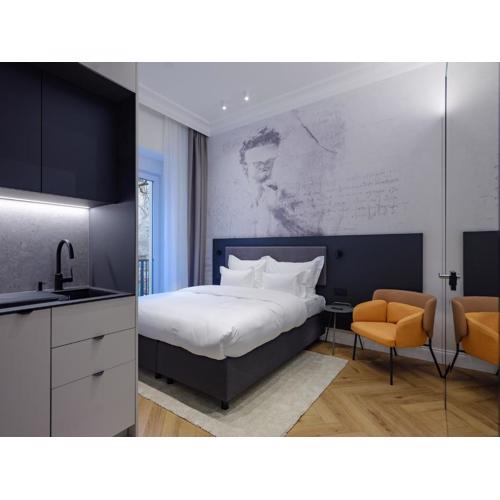 Fingerprint Art Apartments