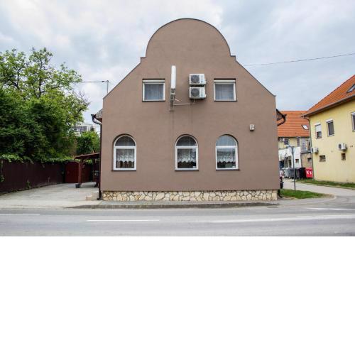 Fitt Panzió
