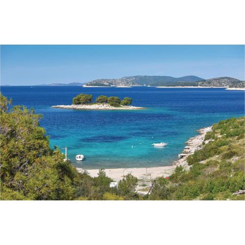 Five-Bedroom Holiday Home Primosten With Sea View 06