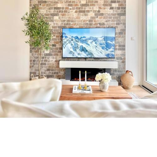 FLAIR Apartments Vorarlberg - Stilvolles Wohnen nahe Bodensee & Alpen - Küche, Balkon & Gratis Parkplatz