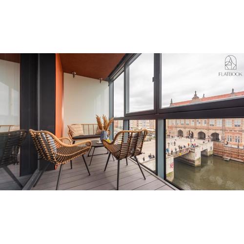 Flatbook - Deo Plaza Riverside Prestige with Parking Included