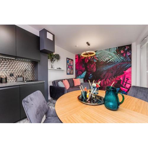 Flatbook Apartament Miami Beach - basen, taras i stylowe wnętrza w Krynicy Morskiej