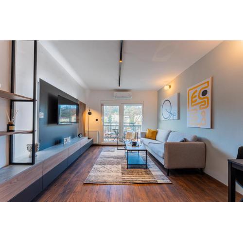 Flexible SelfCheckIns 122 - Zagreb - Bedroom - Loggia