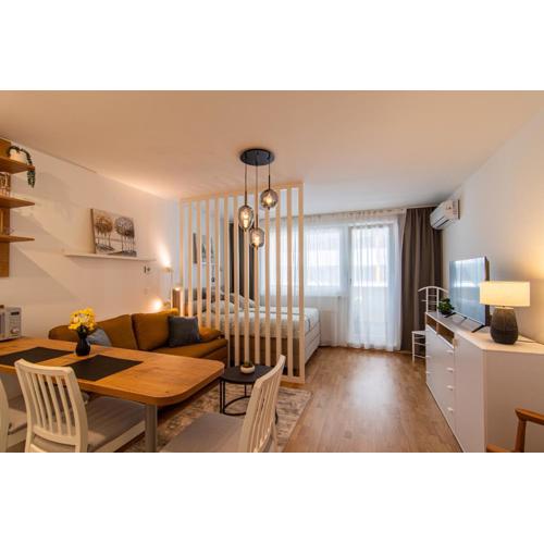 Flexible SelfCheckIns 77 - Zagreb - Garage - Loggia - New