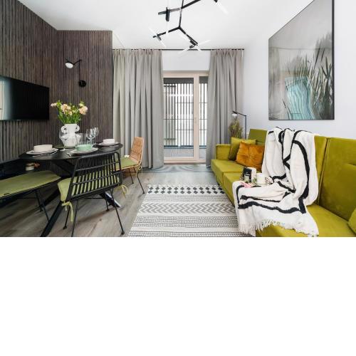 Flisac Apartment - LoftAffair