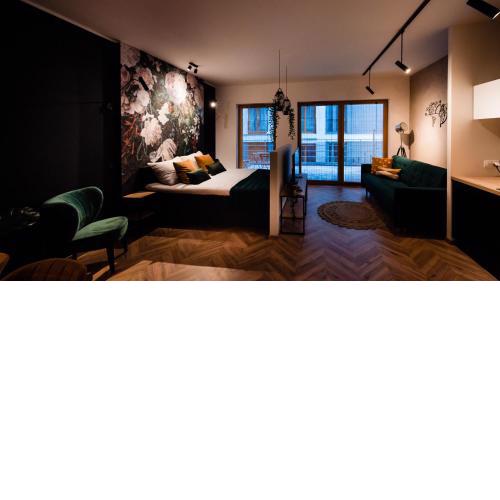 Floral Apartment