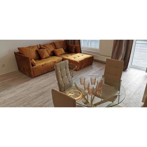 Flou Premium Apartament z parkingiem, plaża 700m
