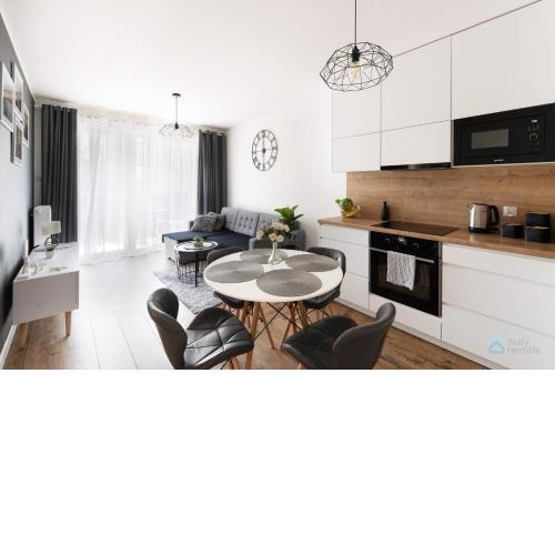 Forest and Sea Cozy Apartment by 3City Rentals