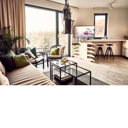 Forest Park by Zoom Apartments