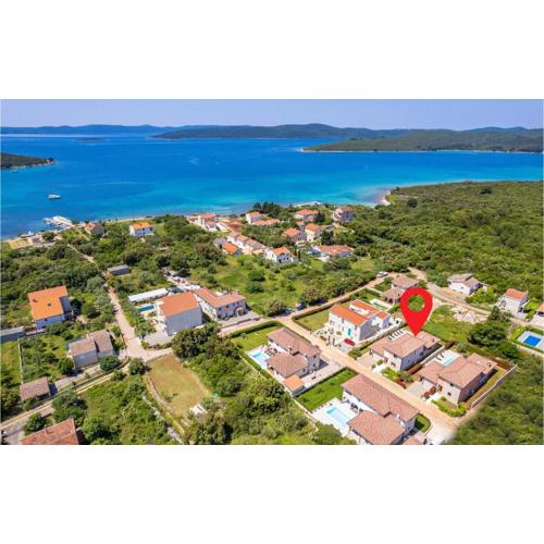 Four-Bedroom Holiday Home In Muline