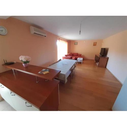 Four Bedroom Villa Anita with Terrace