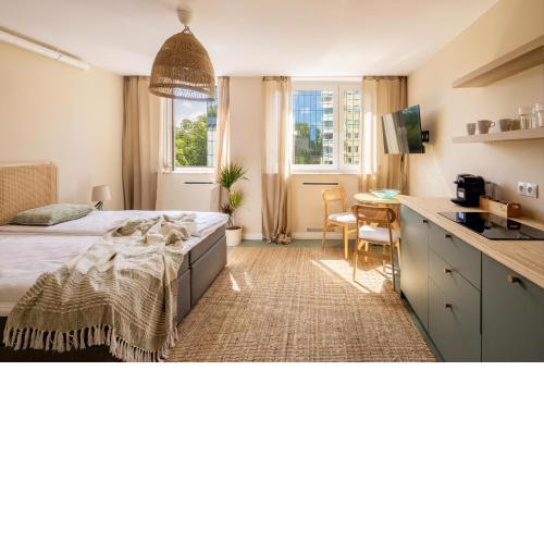 Four Seasons Old Town - Spring