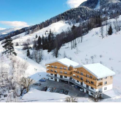 Franz Johann Appartement SKI-IN SKI-OUT by Schladming-Appartements