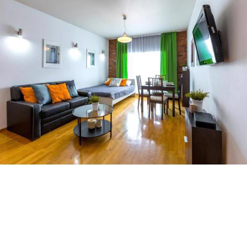 Friendhouse Apartments Angel City