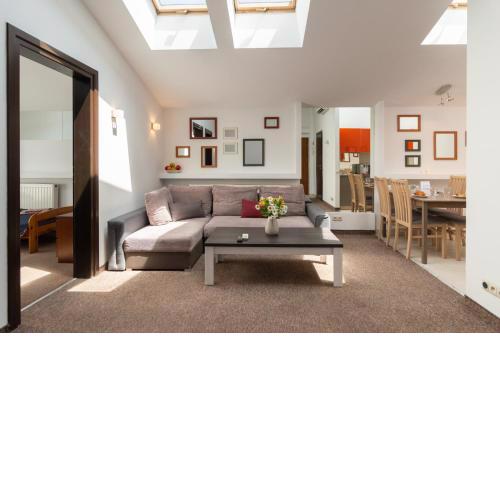 Friendly family LOFT in the center