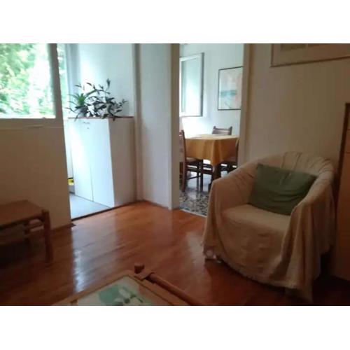 Friendly Well Located Family Apartment - Two bedroom apartment