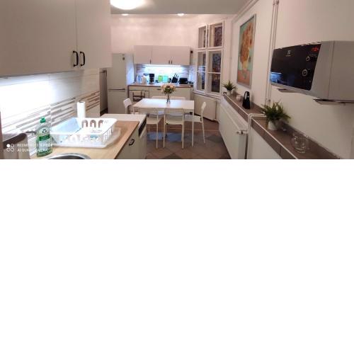 FSQH UNDER Apartman