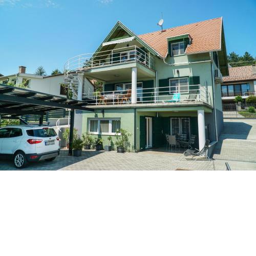 Fügefa Apartman