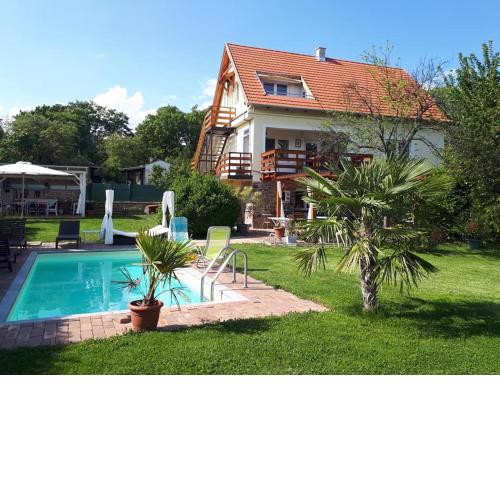 Fülöp Villa Apartmanház
