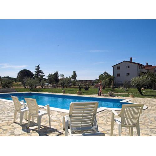 Furnished one-bedroom apartment in Fazana