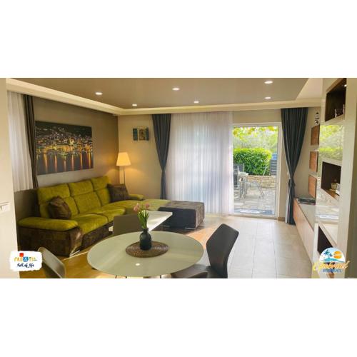 Gabrijel Apartments Makarska 1