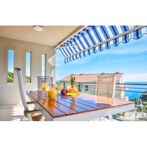 “Gajeta” 2- bedroom apartment with sea view