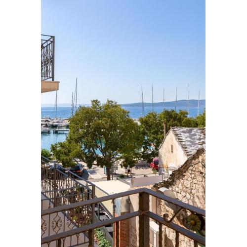 Galatea Apartments - Town Centre With Free Parking