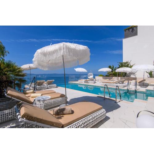 Gallery Luxury Suites & Rooms-Only Adults