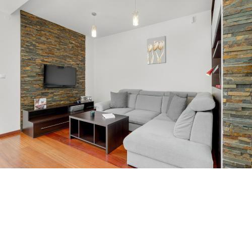 Gamers' Paradise - Modern Apartment with Parking in Cracow by Noclegi Renters