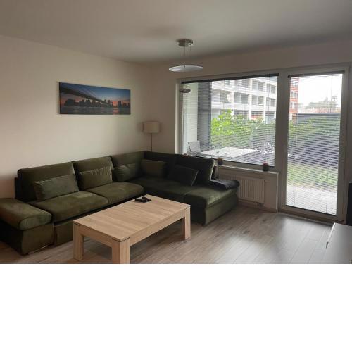 Garden Apartman Radnica - private parking included
