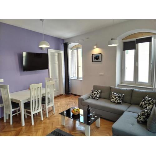 Garden Apartment