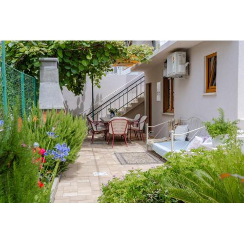 Garden apartment