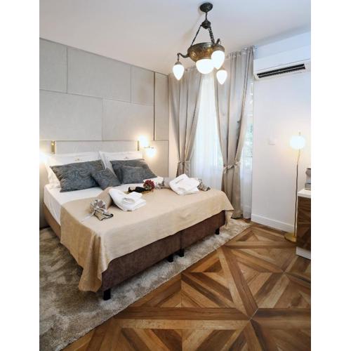Garden Luxury Rooms