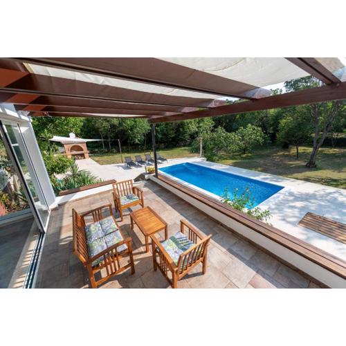 Garden Villa Hreljin