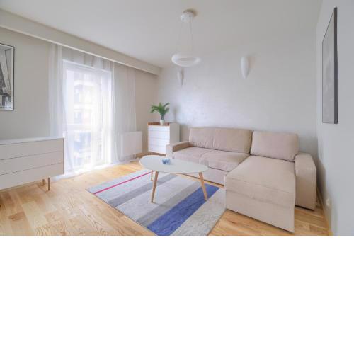 Gąsiorowskich Beige Apartment