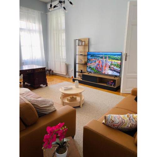 Gaudi Apartman