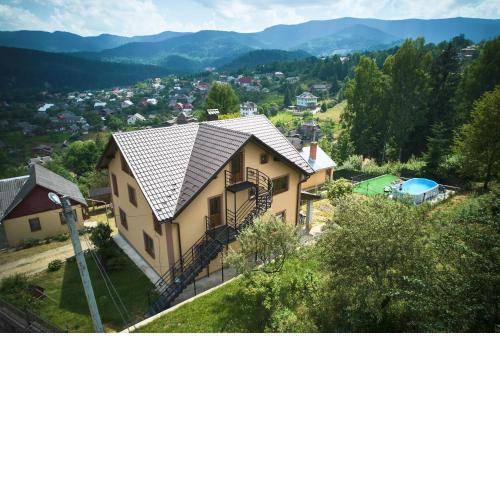 Gazdіvska Hata Guest House