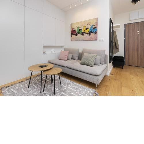 Gdańsk Vespa Apartment by Noclegi Renters