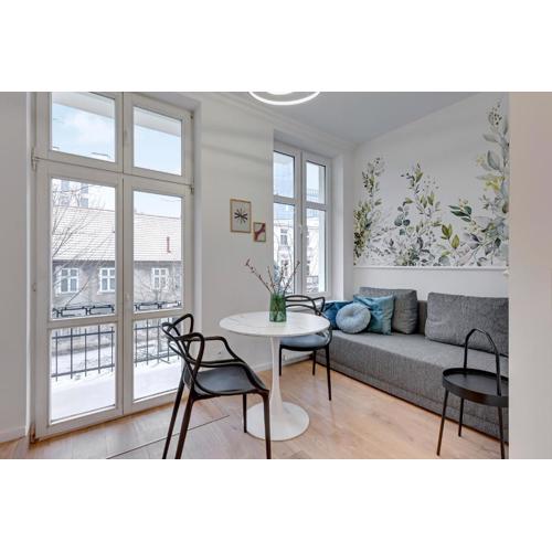 Gdańsk Wrzeszcz Studios by BookingHost
